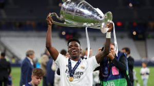 هل يدخل ريال مدريد في صفقات بيع فينيسيوس بشكل نهائي