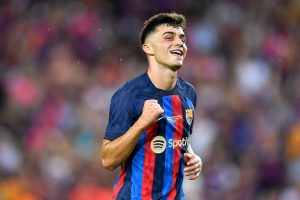 سر سلاح بيدري لتعويض نقص برشلونة والتألق في الملعب