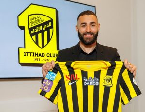 بنزيما على مشارف تمديد عقده مع نادي الاتحاد السعودي