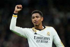 موقف بيلينغهام من خوض ديربي مدريد وتفاصيل مشاركته فيه