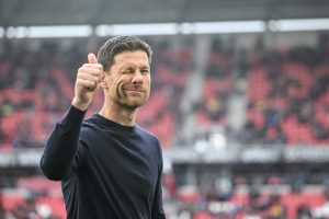 تشابي الونسو يكشف عن ثلاثي الرهان في ريال مدريد بشكل حصري