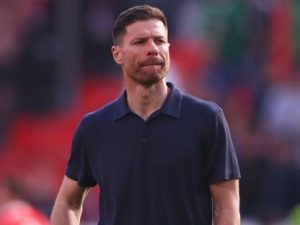 الونسو يكشف عن الدرع الدفاعي لفريق ريال مدريد