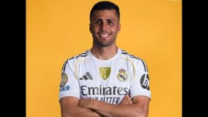 ريال مدريد يعمل على خطة جريئة للتعاقد مع رودري من مانشستر