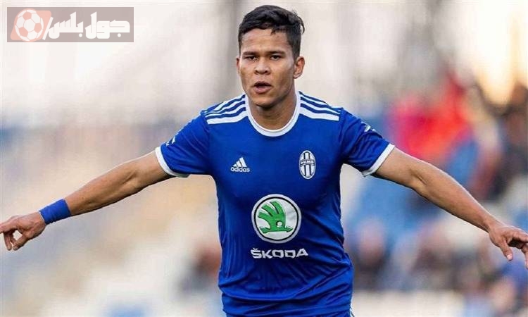 اللاعب البرازيلي إيفرتون