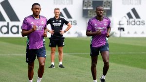 أكثر لاعبين يسعى ريال مدريد للتخلص منهما بسرعة فائقة