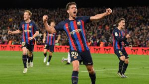 برشلونة يستعد لأسبوع حاسم وسط أزمات التسجيلات والملعب