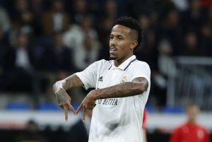 ريال مدريد يتابع ميليتاو عن كثب قبل اتخاذ قرار بضم مدافع جديد