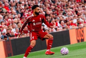 أسبوع الحسم للمحترفين المصريين.. صلاح يقود ليفربول وكوكا يبدأ رحلته مع الاتفاق