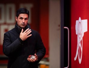 أرسنال يفتح الباب أمام تدعيمات دفاعية قبل إغلاق فترة الانتقالات