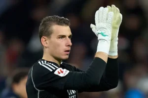 فنربخشة يستفسر عن لونين وريال مدريد يتمسك ببقاء الحارس الأوكراني