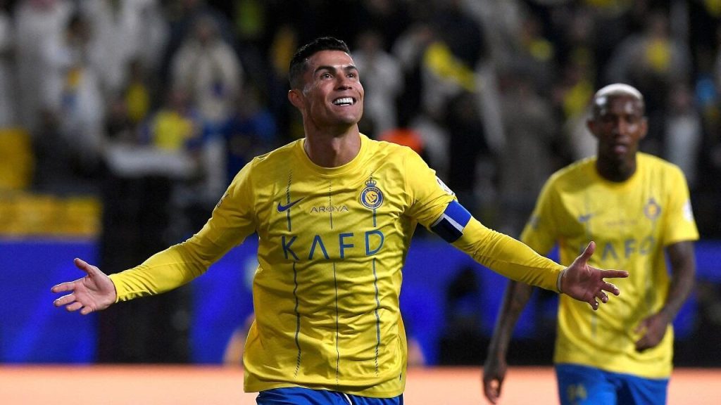 تشكيل النصر اليوم امام الاهلي في نهائي كاس السوبر السعودي 2025 الموعد والتشكيل المتوقع والقنوات الناقلة