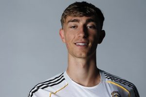 ألونسو: ديان هويسين يمنح ريال مدريد مرونة تكتيكية رغم الإصابات