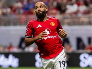 مغزى أداء مبيومو في لقاء فريق فيورنتينا الرياضي
