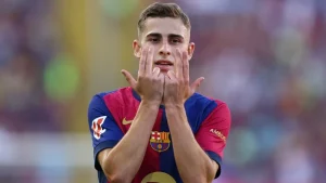 تشيلسي يرفع عرضه لضم فيرمين لوبيز وبرشلونة يدرس الموقف