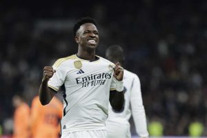 ريال مدريد يحدد 150 مليون يورو شرطًا لرحيل فينيسيوس جونيور