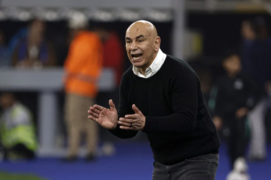 بسبب هذا اللاعب.. قائد الفراعنة ينقتد اختيار حسام حسن