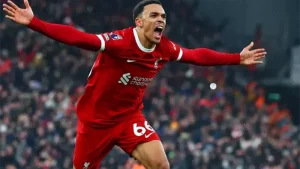 غاليغو ينتقد أداء أرنولد ويشيد بكاريراس في ريال مدريد
