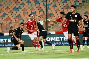 الأهلي يتألق بفوز ساحق على فاركو برباعية والريبيرو يرد على شوبير