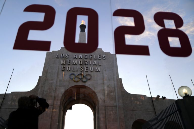 أولمبياد 2028 يحدث ثورة تاريخية ببيع حقوق تسمية الملاعب لأول مرة