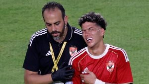 قناة الأهلي تكشف تفاصيل جديدة بشأن حالة إمام عاشور الطبية