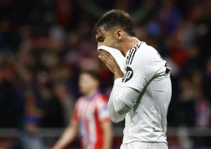 مستقبل أسينسيو مع ريال مدريد يظل غامضًا رغم تجديد عقده