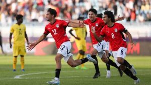 منتخب الشباب يستعد بكامل قوته لمواجهتين وديتين ضد المغرب قبل كأس العالم