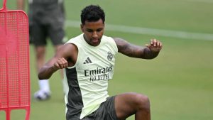 ذا أثلتيك: رودريجو يدرس الرحيل عن ريال مدريد وسيبايوس يلمح للمغادرة
