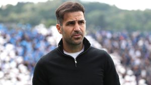 فابريغاس يتحدث عن فرص تدريب برشلونة في المستقبل القريب