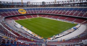 برشلونة مهدد باستضافة فالنسيا على ملعب يوهان كرويف بدلًا من كامب نو