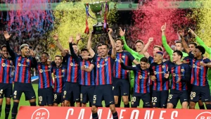 برشلونة هو المرشح الأقوى للفوز بلقب الدوري الإسباني هذا الموسم