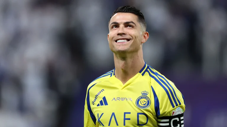 رونالدو يكتسح رغم تتويج بنزيما ومحرز .. حصاد النجوم قبل انطلاق دوري روشن 2025-2026