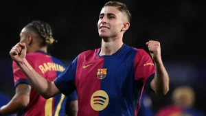 مانشستر يونايتد يقدم عرضا مغريا لضم نجم برشلونة الموهوب