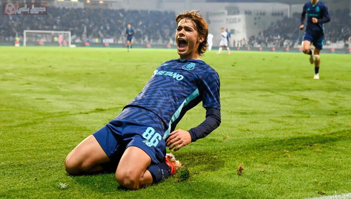 رودريجو مورا