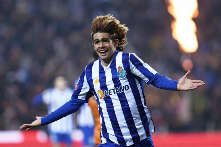 صفقة انتقال رودريغو مورا إلى الاتحاد تقترب من الانهيار
