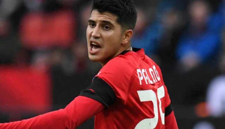 بالاسيوس يفتح الباب أمام الانتقال إلى دوري روشن وسط تضارب حول العروض
