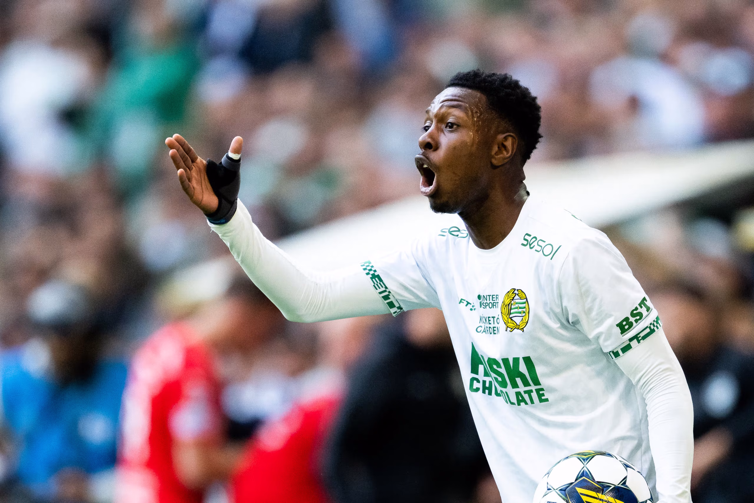 شاكيل بيناس