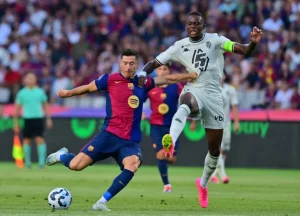 بث مباشر مجاني لمباراة برشلونة وكومو في كأس خوان غامبر للجماهير