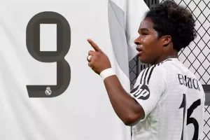 تعرف على كل من لعب بالرقم 9 في ريال مدريد عبر التاريخ