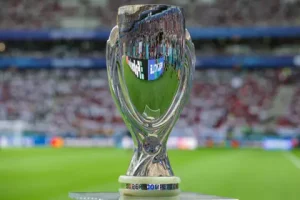 جوائز كأس السوبر الاوروبي 2025 والمكافآت المالية المنتظر حصولها