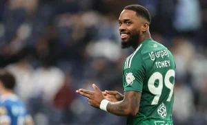 الأهلي يتخطى نيوم بهدف إيفان توني ويحقق أول ثلاث نقاط في دوري روشن