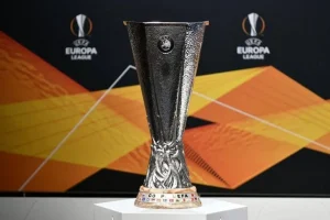 يويفا يعلن نتائج قرعة الدوري الأوروبي موسم 2025/26