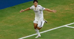 سر رقم قميص غونزالو غارسيا في ريال مدريد يكشف الغموض