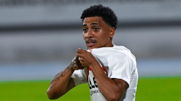 خاص| مسؤول أوليكساندريا الأوكراني يشيد بأداء خوان ألفينا في مشاركته الأولى مع الزمالك