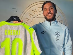 قميص ريان شرقي الجديد مع مانشستر سيتي هذا الموسم
