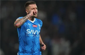 غموض إصابة سافيتش ينسحب به من مباراة الهلال التجريبية في ألمانيا