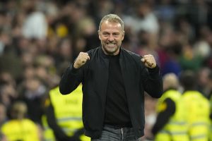 غياب قوي ينعكس على عودة برشلونة للتدريبات