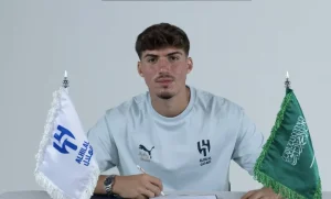 يوسف أكتشيشيك ينضم لتدريبات الهلال بعد انتهاء التوقف الدولي