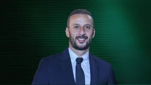 الأهلي السعودي يعين أمير توفيق رئيسا تنفيذيا للقطاع التجاري