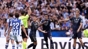 التحكيم الرياضي يرفض طلب ريال مدريد بشأن طرد دين هويسن