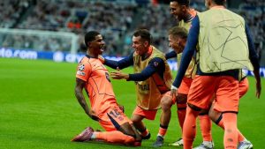راشفورد يقود برشلونة لعبور نيوكاسل بثنائية في دوري الأبطال